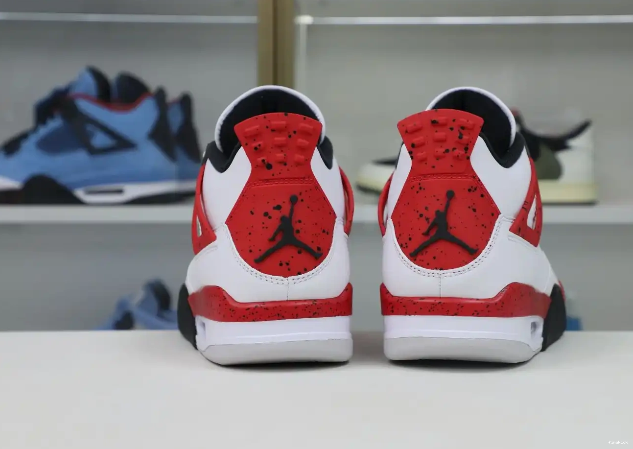 Jordan 4